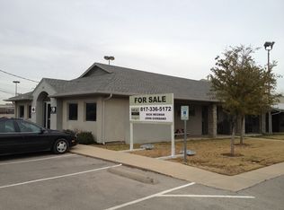 1615 Rogers Rd, Fort Worth, TX 76107