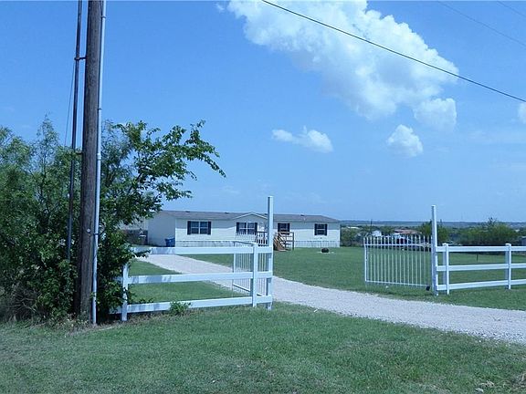 3rd image of 623 Bunk House Dr