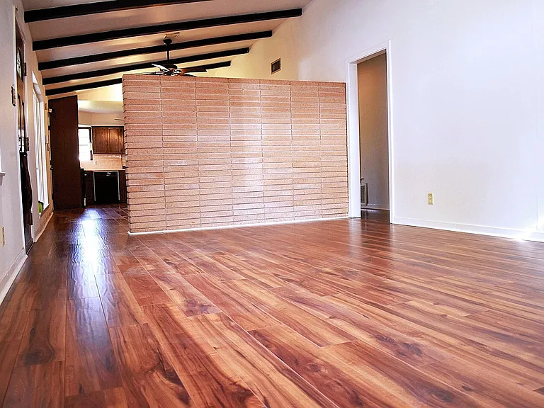 5126 Beechnut St — Photo 4