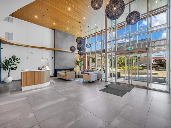 20416 Park Ave #105, Langley, BC V3A 0N2