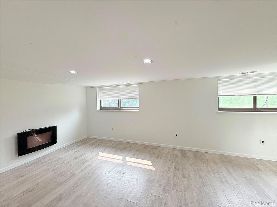 2910 Moon Lake Dr, photo 25