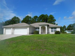 1687 Glenan Rd, North Port, FL 34288