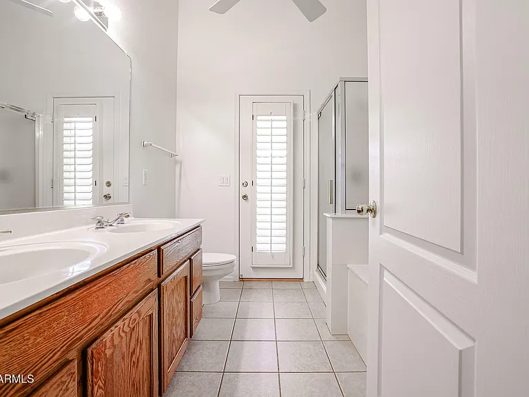 9833 W Yukon Dr — Photo 12
