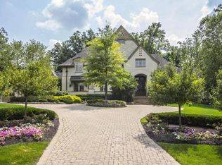 877 Matthews Brook Ln, Powell, OH 43065