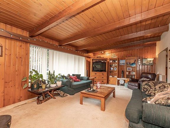 2nd image of 12250 Skillen St