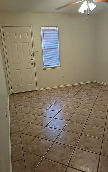 1009 Ringold Cir #1 — Photo 5