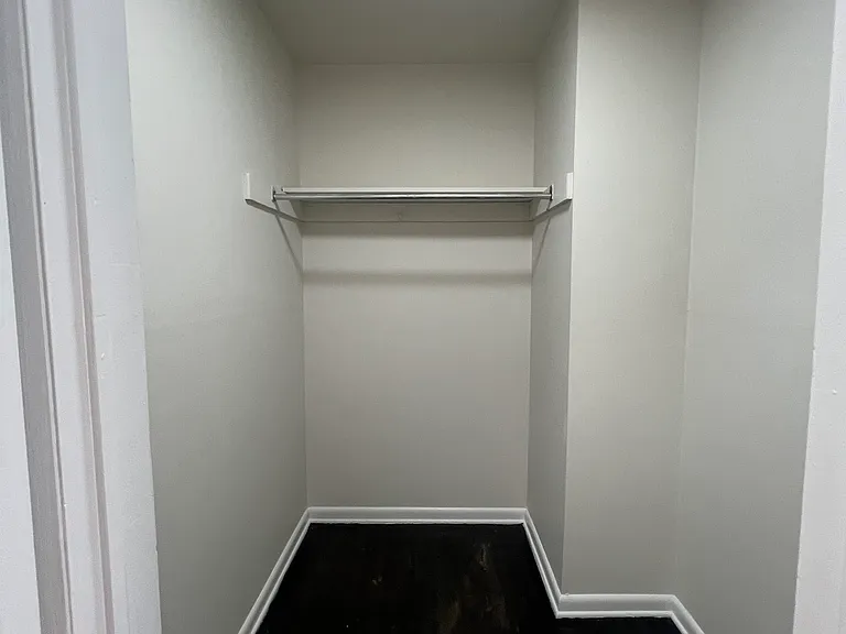 2305 Sheldon Ave #8 — Photo 5