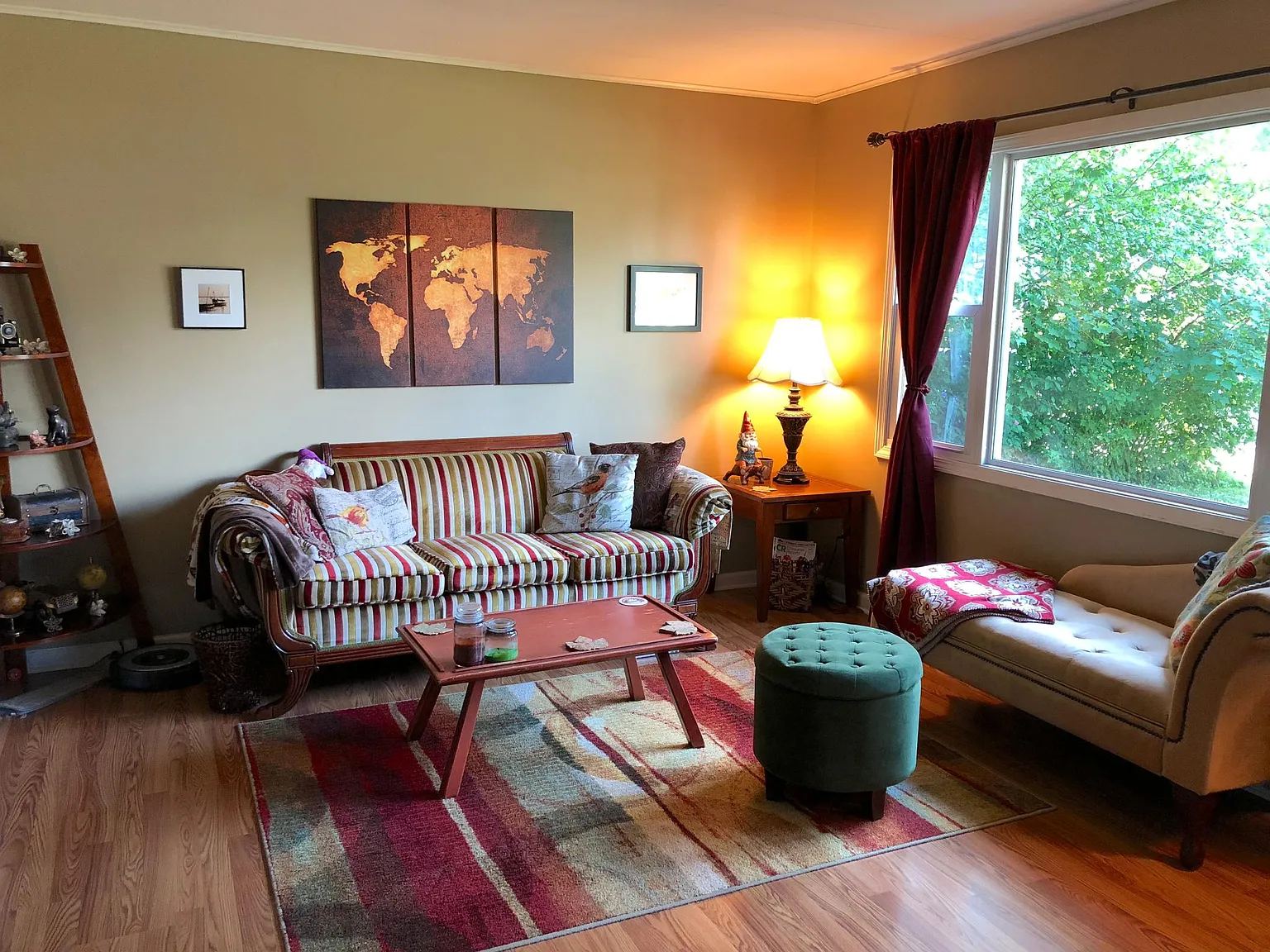 3 bed, 1700 sqft, $2,200 — Photo 3