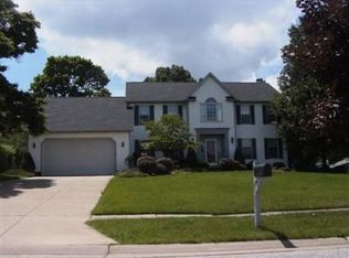 2196 Eastgate Commons Dr, Akron, OH 44312