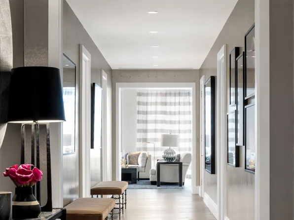 200 East 95th Street image 6 of 24