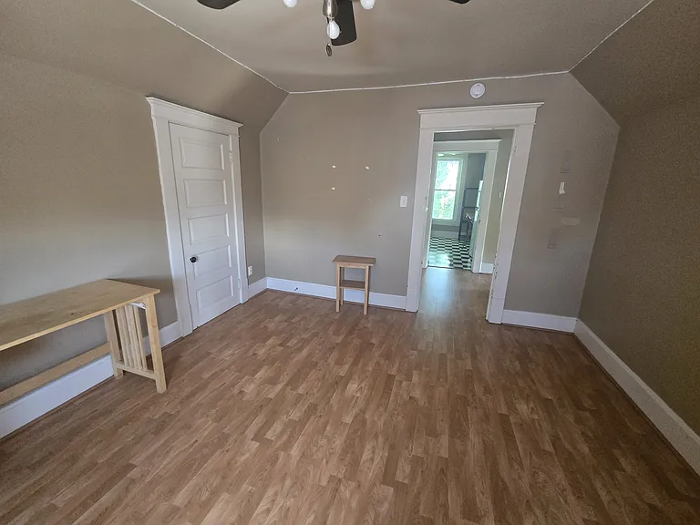 110 N Edward St #3 — Photo 2