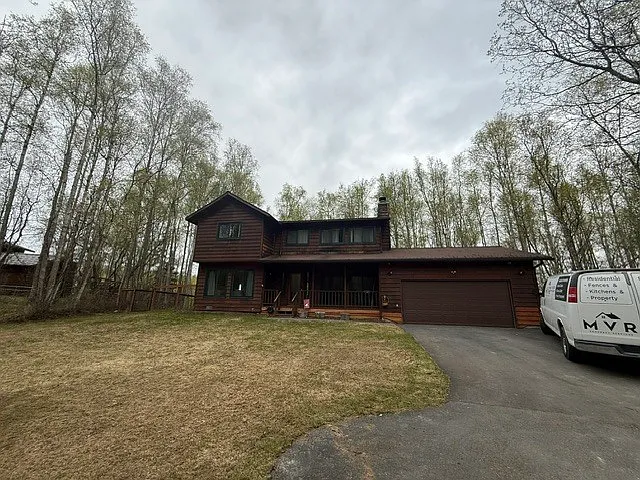 24344 Thunderbird Dr