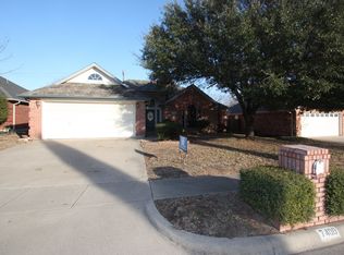 7400 Amber Dr, Watauga, TX 76148