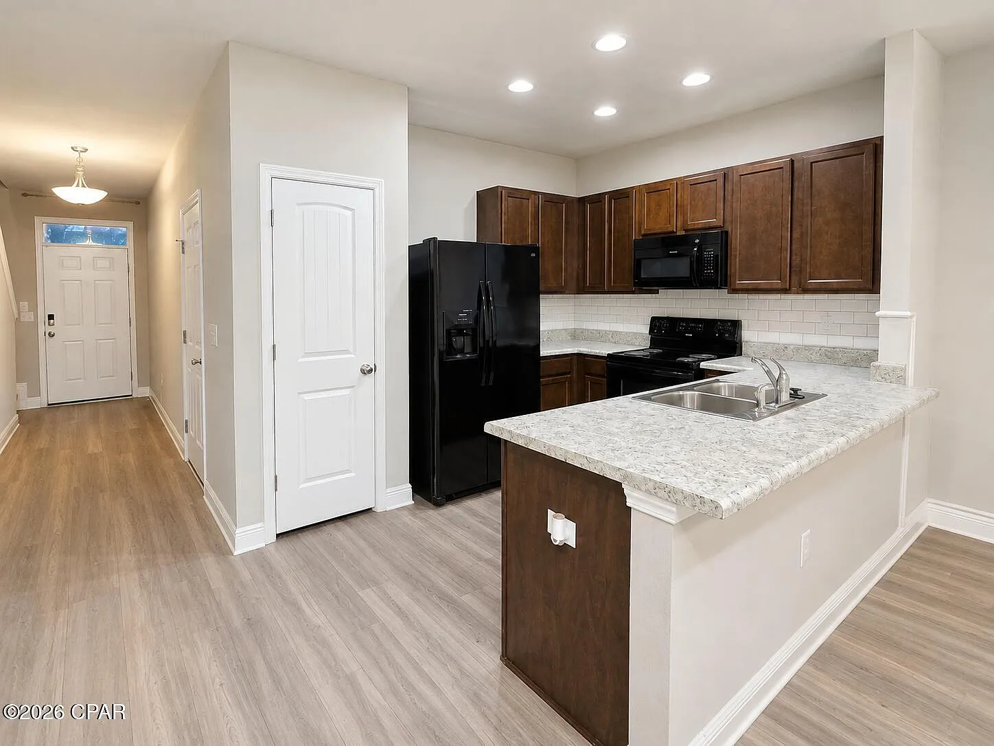 3 bed, 2.5 bath, 1519 sqft, $1,775 — Photo 4