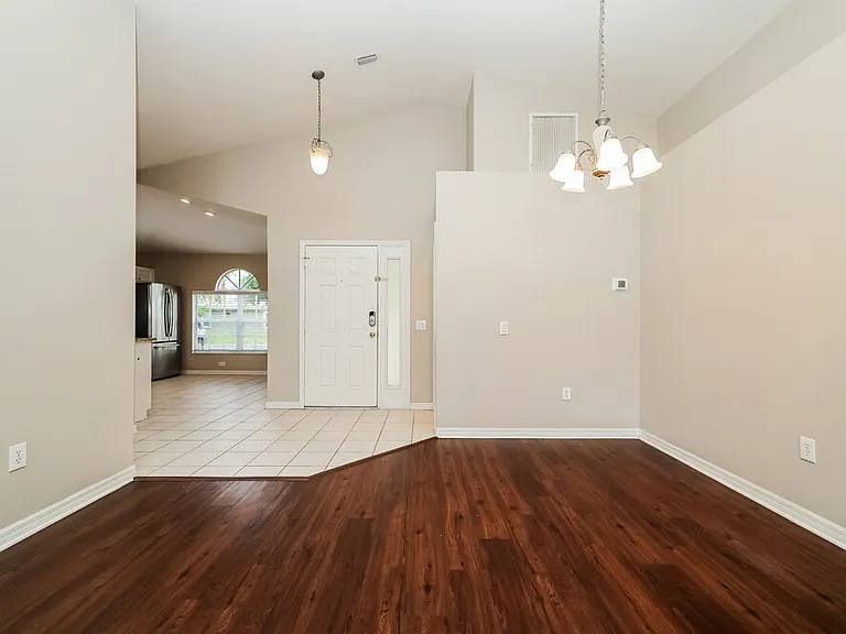 7002 Crown Lake Dr — Photo 5