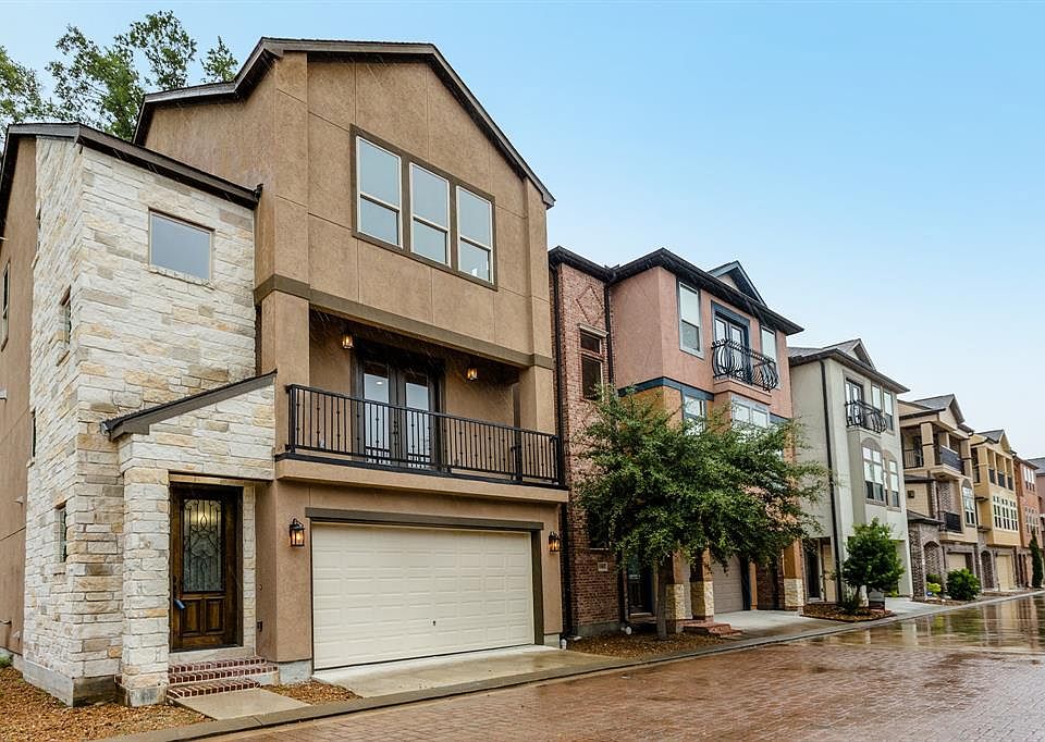 1st image of 11046 Upland River Dr