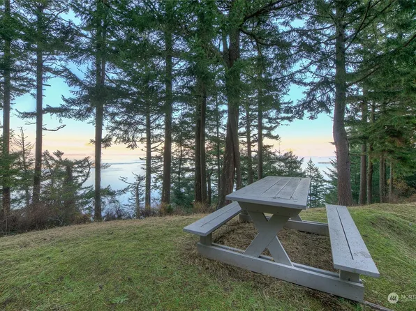 894 Day Lake Road, Orcas Island, WA 98245
