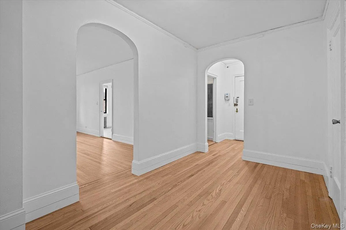 20 William Street #2D photo 1