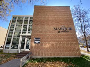 26 Roslyn Rd #1, Winnipeg, MB R3L0G5