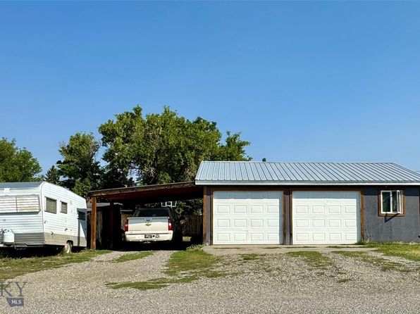106 1st Ave S, Clyde Park, MT 59018