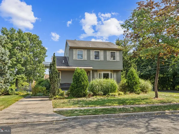 242 Velde Ave, Pennsauken, NJ 08110