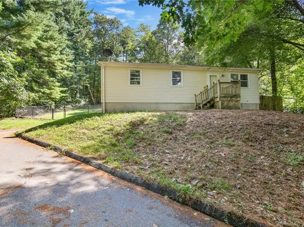 135 Valley Road, Killingly, CT 06241