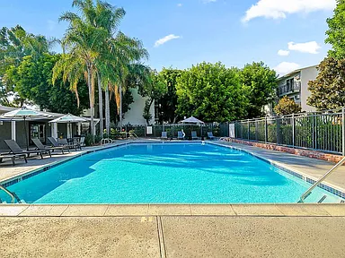 Haver Hill - D (Exterior) - 2BR, 2BA
