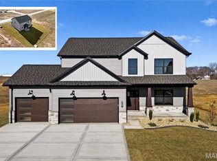 707 Bridgeway Dr, O'Fallon, IL 62269