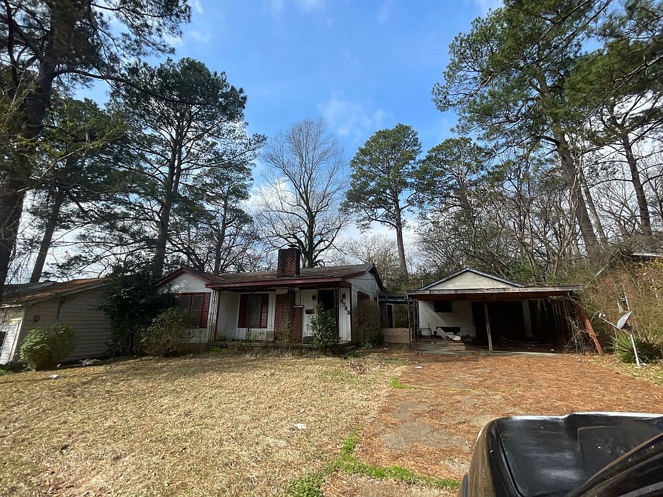 2755 Pine Tree Dr, Jackson, MS 39204 | Zillow