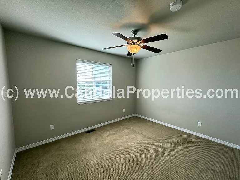 475 Eclipse Dr — Photo 38