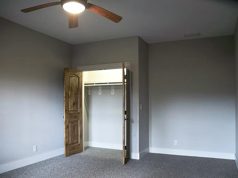 1054 Boar Ridge Rd — Photo 15