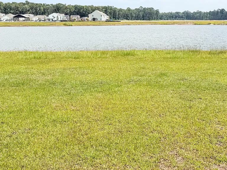 106 Wildflower Ln — Photo 18