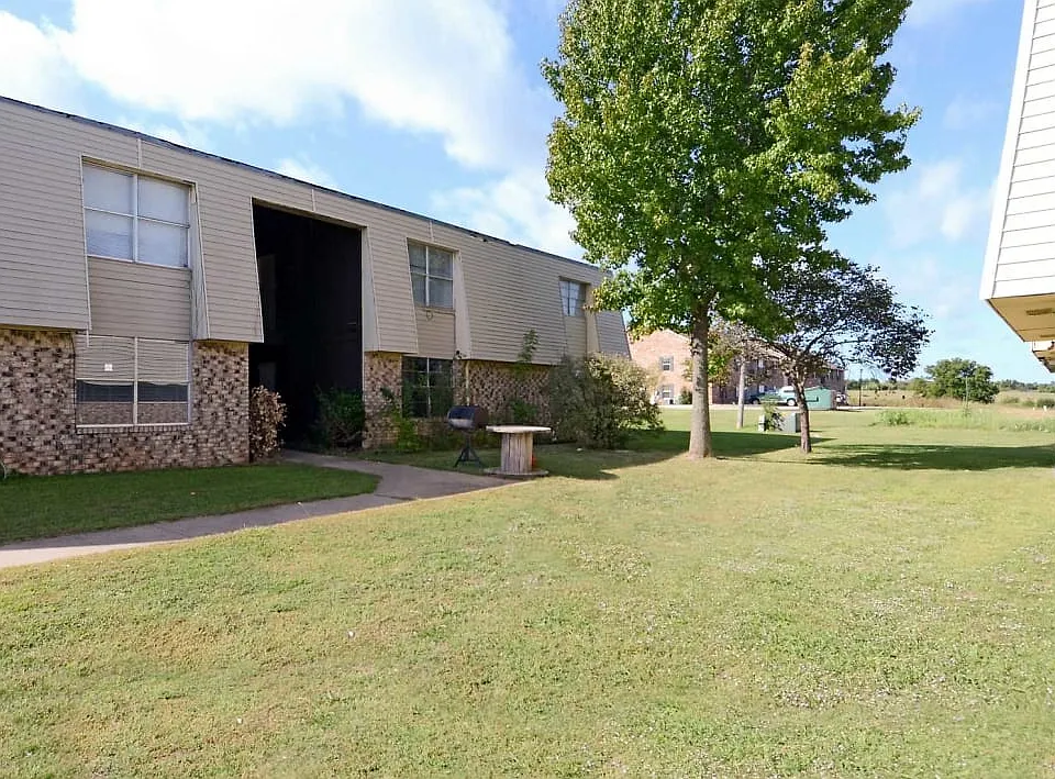 Sandpiper Apartments