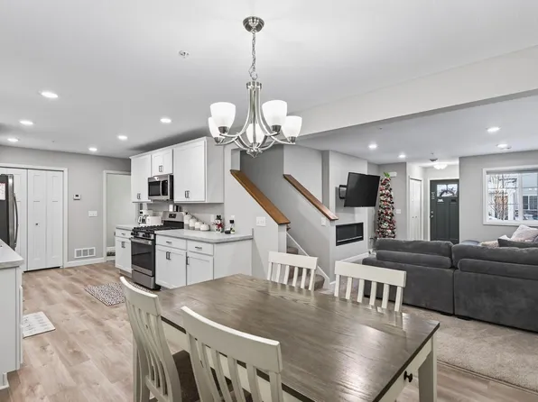 25584 3rd St W, Zimmerman, MN 55398