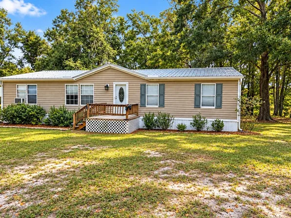 9302 178th St, Mc Alpin, FL 32062