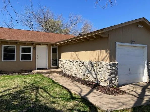 6302 S Owasso Pl, Tulsa, OK 74136