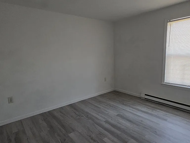 8136 Pecan Ter — Photo 11