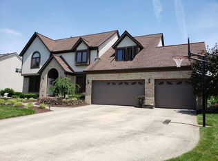 12794 Jeffrey Dr, Pickerington, OH