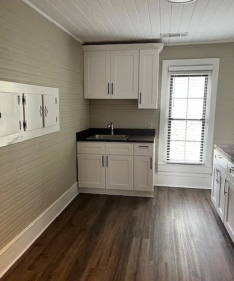 300 E Montgomery St #3 — Photo 7