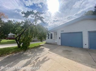 1850 Oakdale Ave #14065206, Green Bay, WI 54302