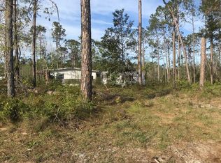 421 E Creekview Dr, Wewahitchka, FL 32465