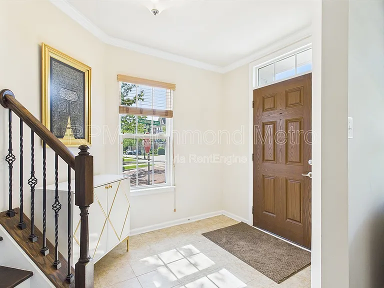 2200 Liesfeld Pkwy — Photo 5
