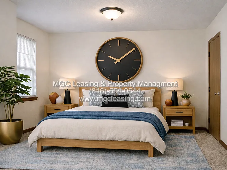 3557-3563 NE Independence Cir — Photo 5