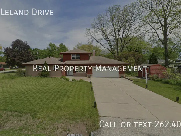 15165 Leland Dr, Brookfield, WI 53005