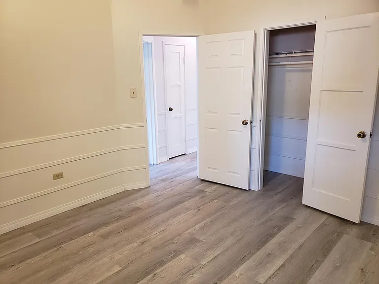 10544 Helendale Ave — Photo 18