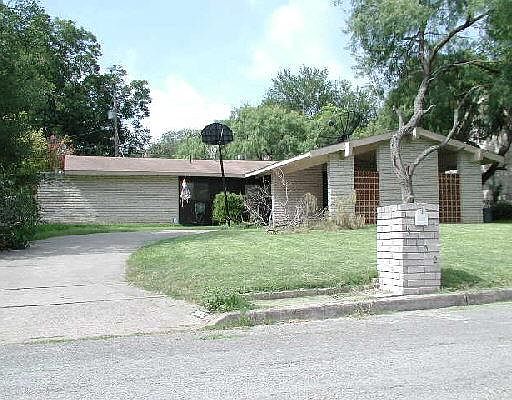 1st image of 3102 BLUEFIELD DR