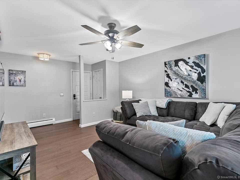 Foxwood 343 Foxwood Ln Milford CT Zillow