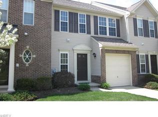 1244 Wellingshire Cir, Cuyahoga Falls, OH 44221