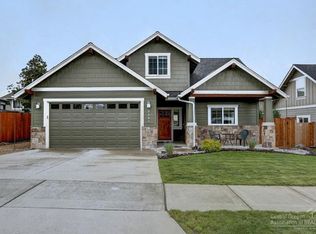 2243 NE Indigo Ln, Bend, OR 97701