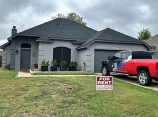 920 Alpine St, Forney, TX 75126